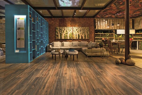 Piso Laminado Eucafloor Régua Clicado New Elegance 1357x292x7 - Image 13